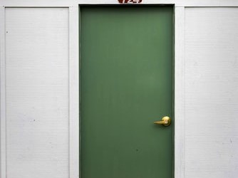 扉 ドアの材質が知りたい それぞれの特徴と玄関 キッチンの選び方 Hags ハグス リノベアイテム オシャレ建材の通販