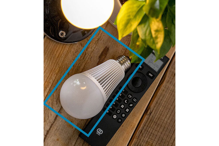 【調光・調色】ルームスイッチ対応 LED電球|商品イメージ