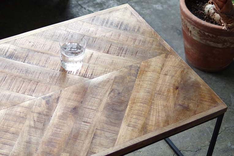 センターテーブル HERIRINGBONE TABLE|使用イメージ