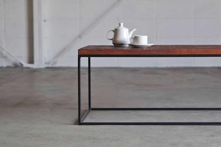 センターテーブル DE IRON COFFEE TABLE|使用イメージ(BR)