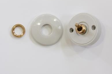 トグルスイッチ　陶器 ホワイト|商品イメージ