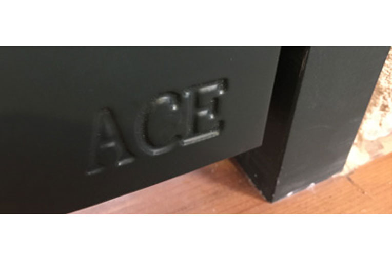 片開きドア ACE エース|焼き印