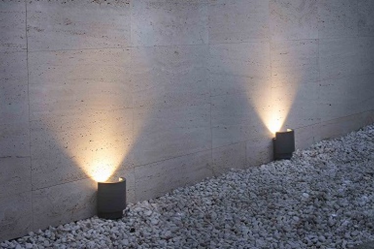 ガーデンライト FARO NOBORU LED Dark grey beacon lamp|施工例